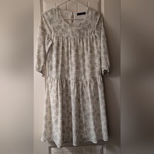 Mikarose Dress Floral XS Green And Cream Spring Tiered Blake Meadow